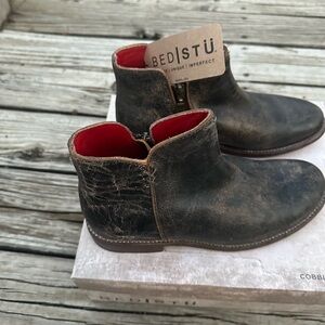 BED|STU Yurisa Rustic Leather Ankle Boots